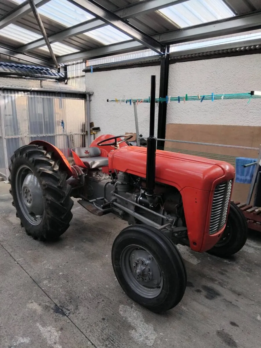 Vintage tractors - Image 1