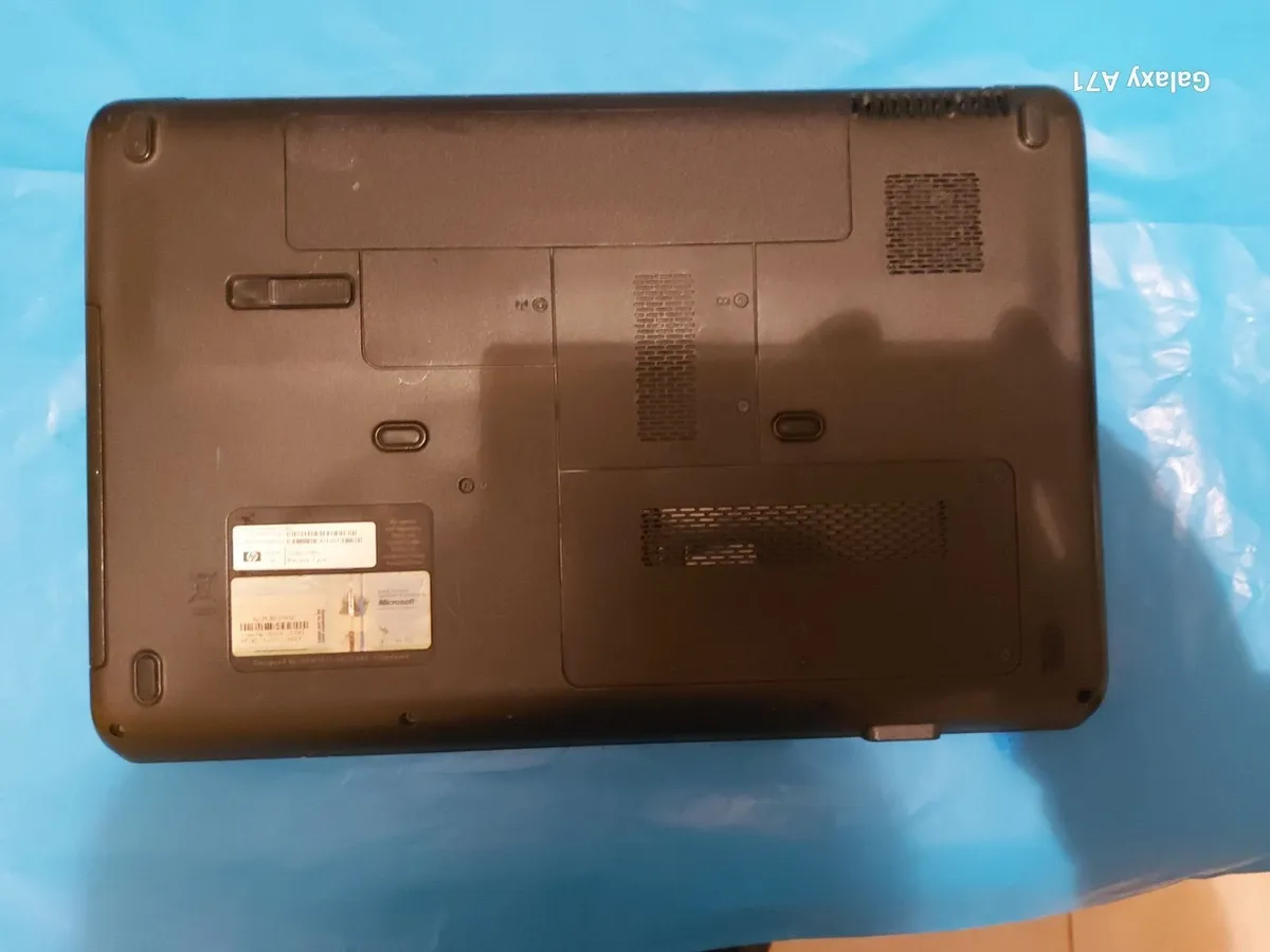 Compaq Presario CQ60-218EA 15.6 Laptop - Image 2