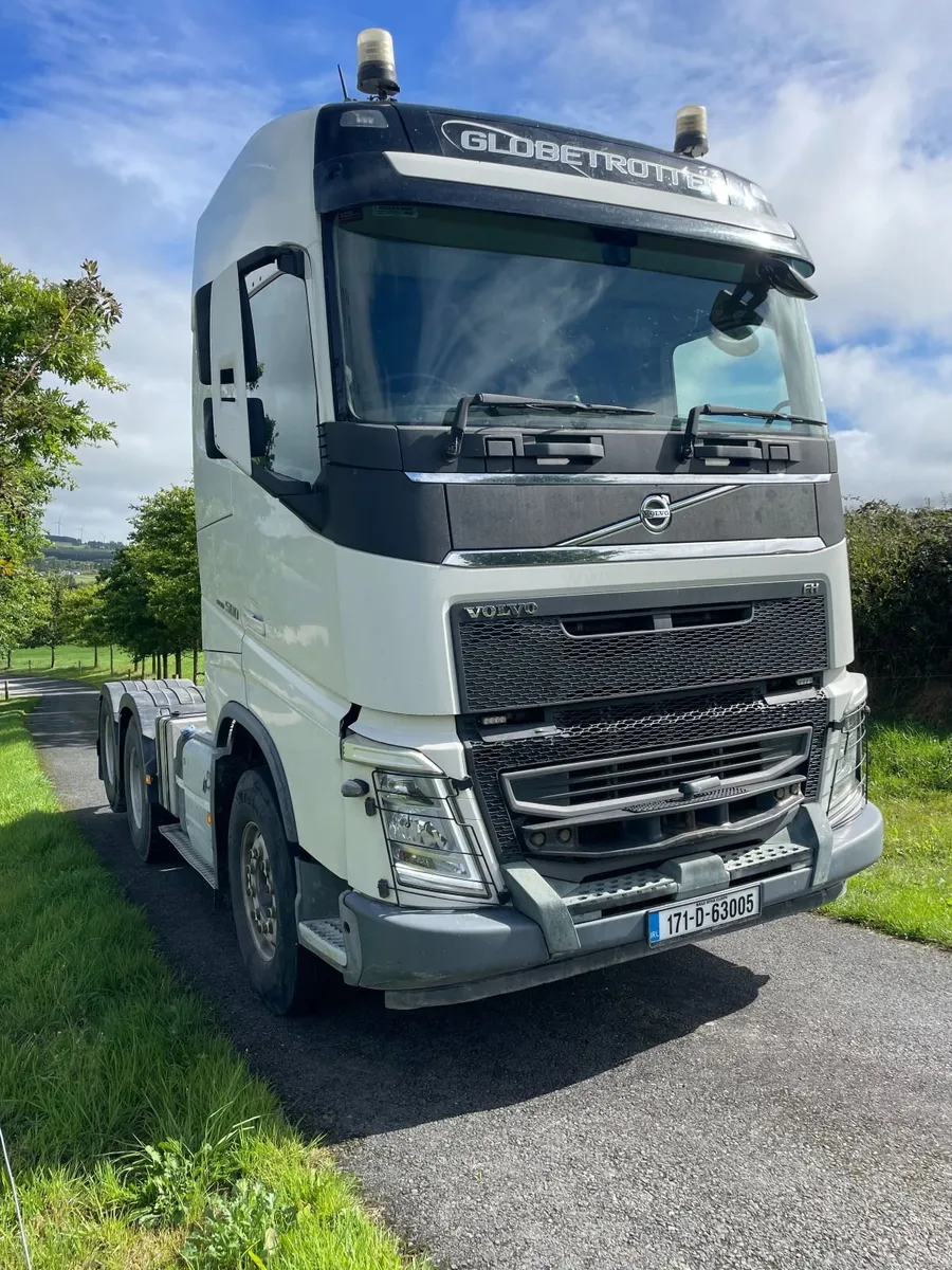 Volvo FH500 Double Drive Tag 2017 - Image 2
