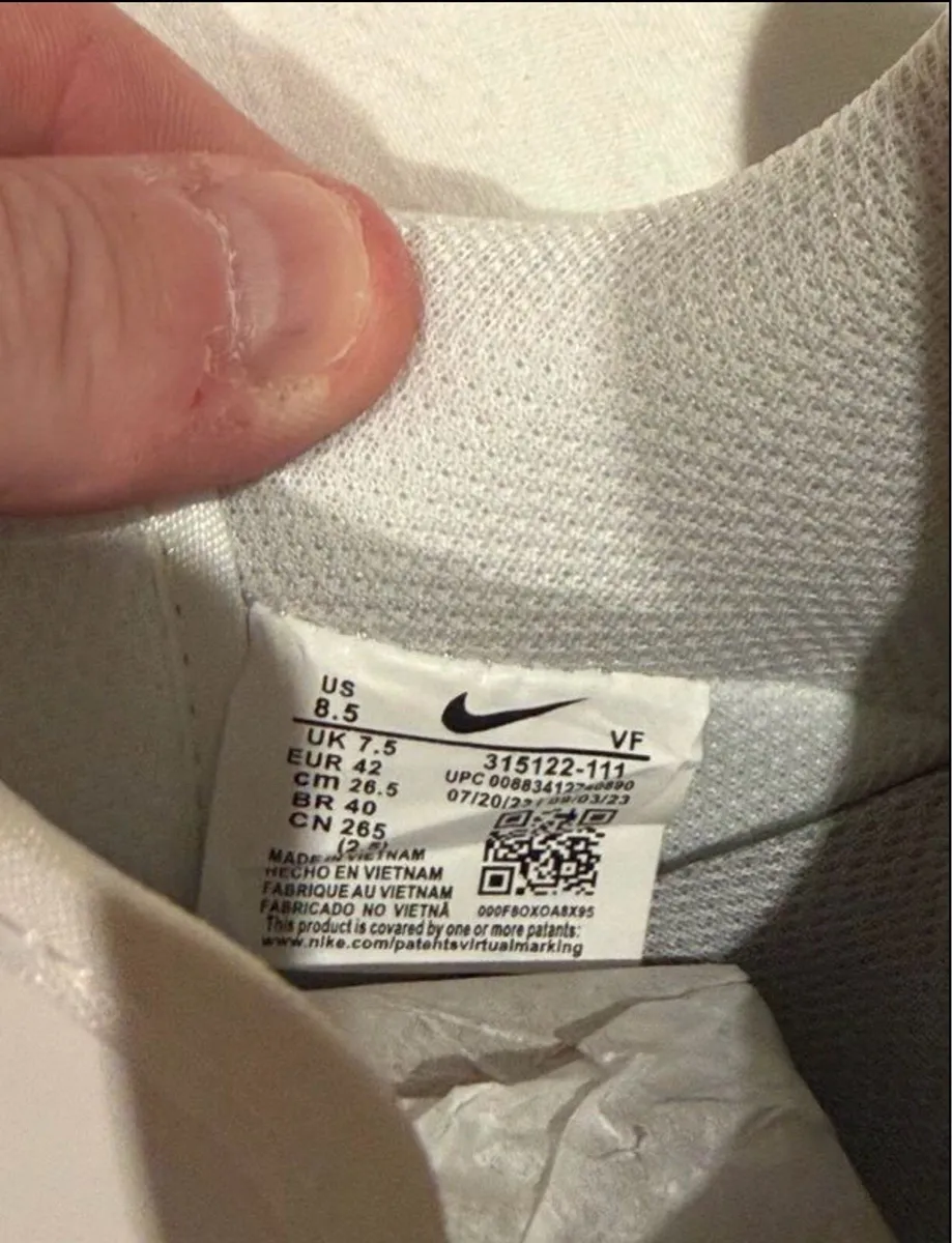 Nike Air Force - Image 4