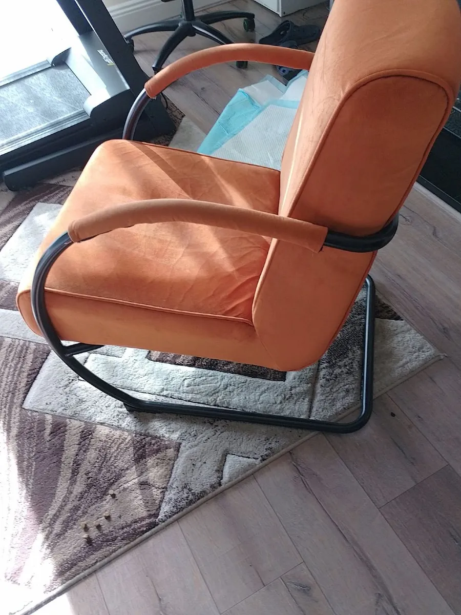 Armchair - Image 3