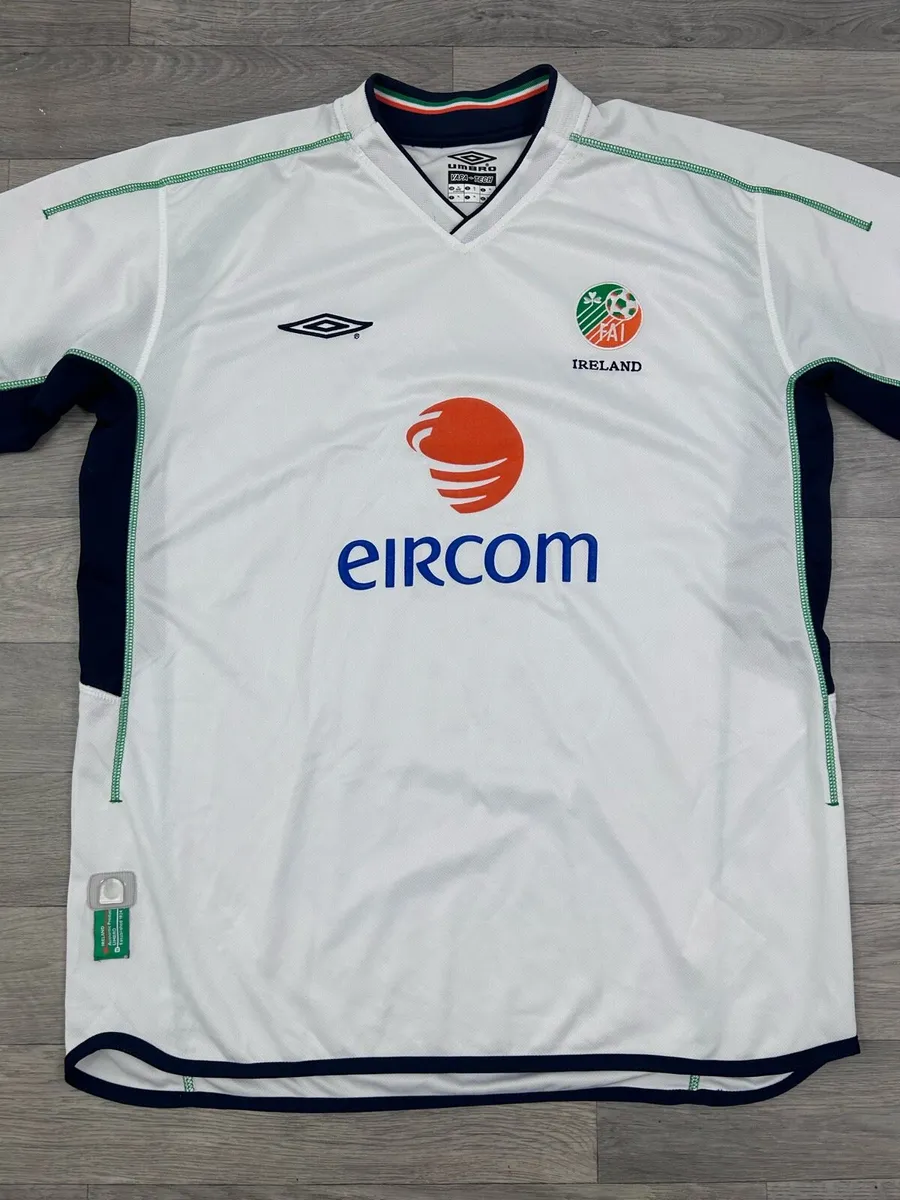 Vintage 2002 Ireland Away Jersey Shirt Mens XL - Image 2