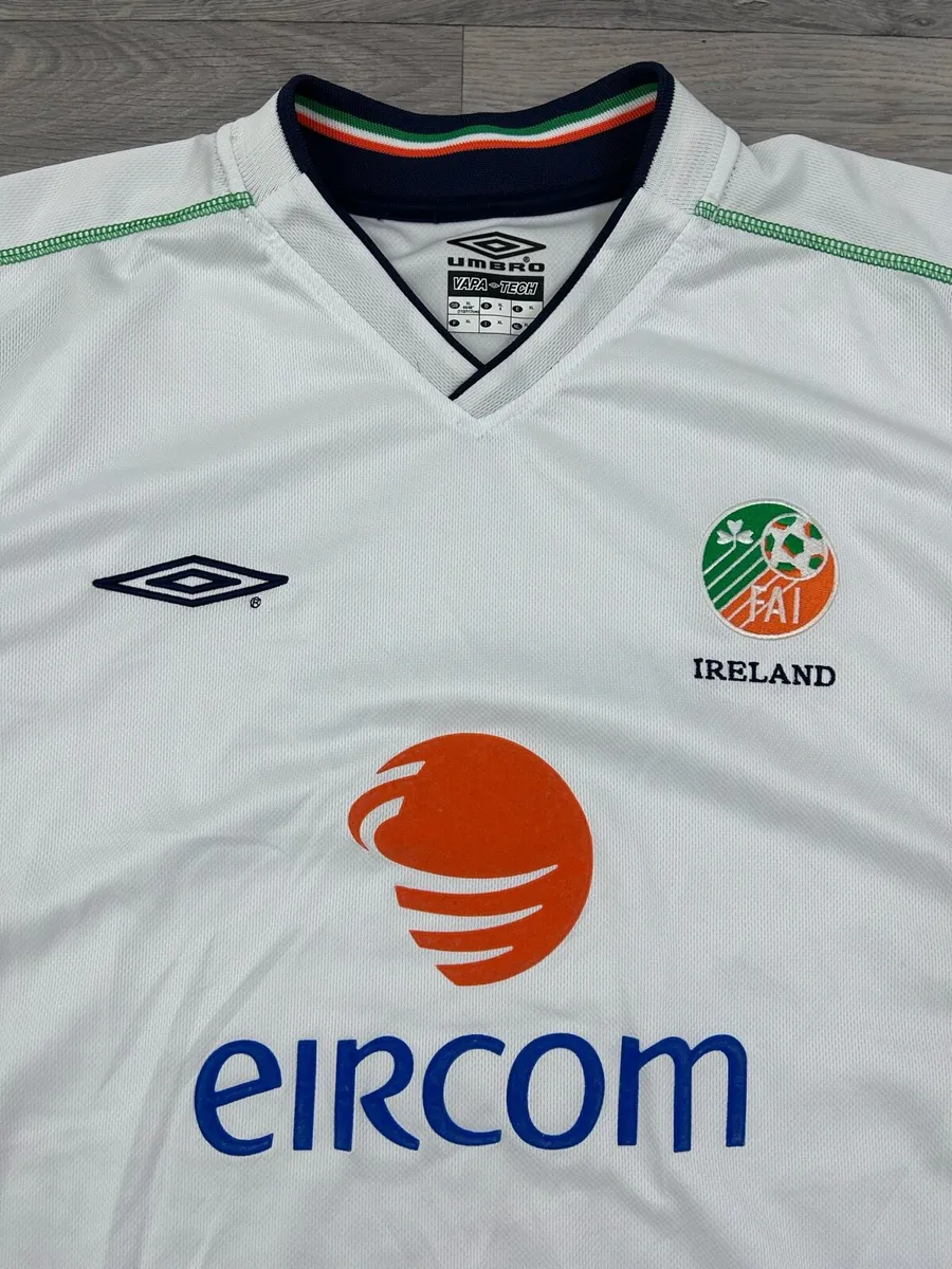 Vintage 2002 Ireland Away Jersey Shirt Mens XL - Image 4