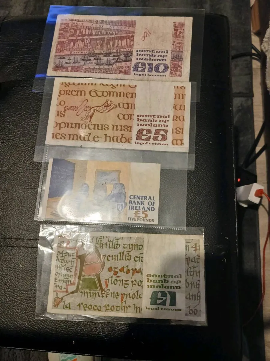 4 irish punt notes £10, £5. £5,£1 - Image 2