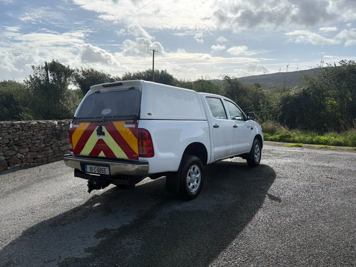Toyota hilux (new test) - Image 4