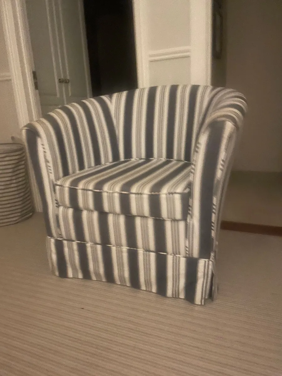 Chair - Image 4