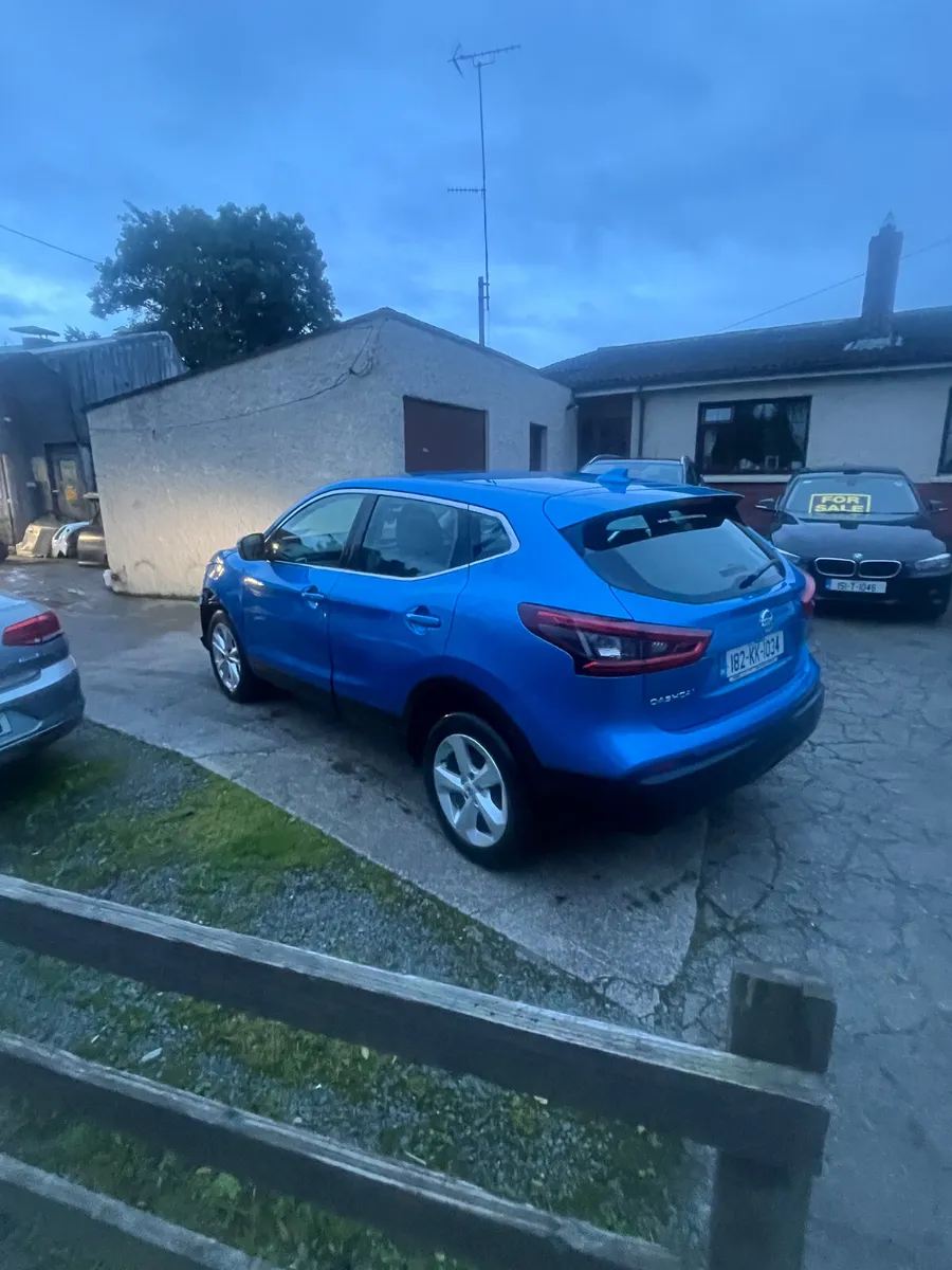 182 Nissan Qashqai 1.5 DCI Acenta Premium - Image 1