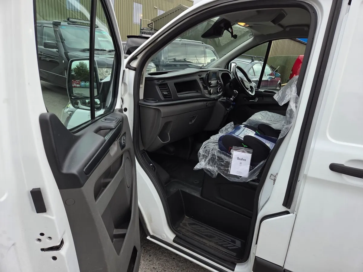 Ford Transit Custom 2019 - Image 4
