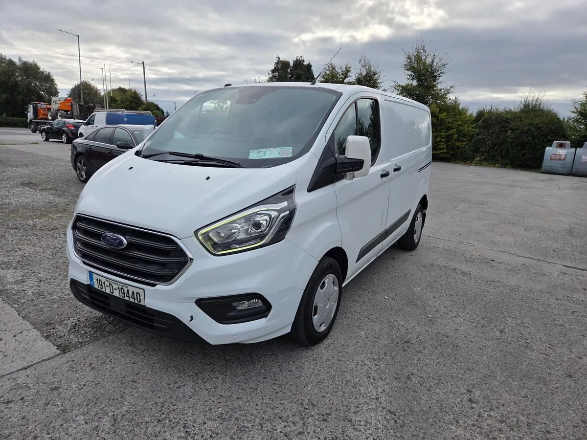 Ford Transit Custom 2019 - Image 1