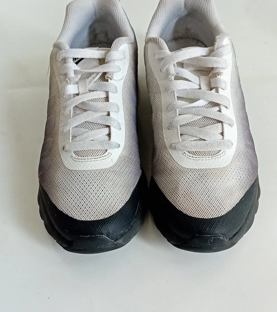 Nike Trainers UK6 - Image 3