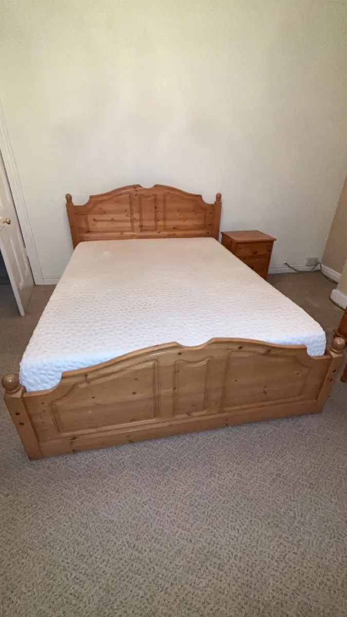 Bed - Image 4