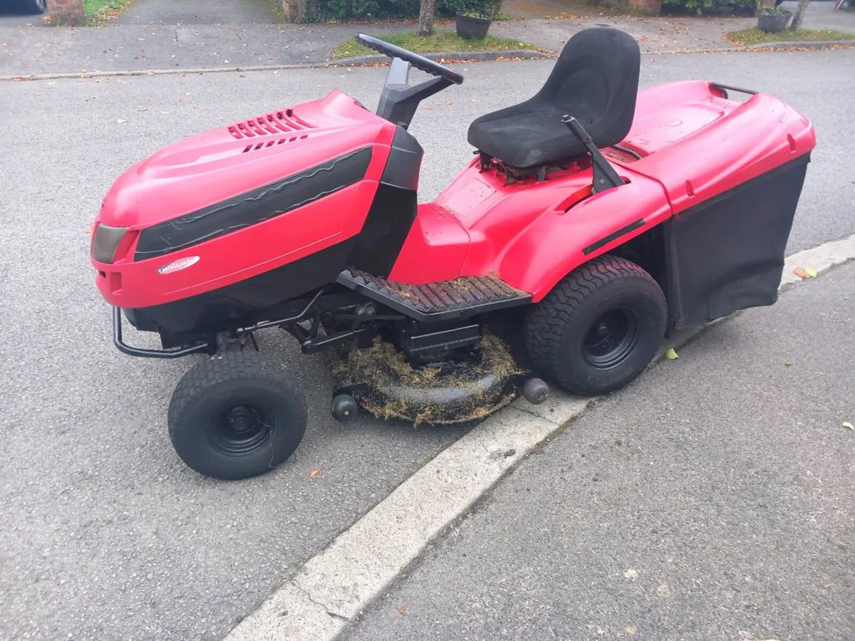 Castlegarden ride on lawnmower 18.5hp - Image 3