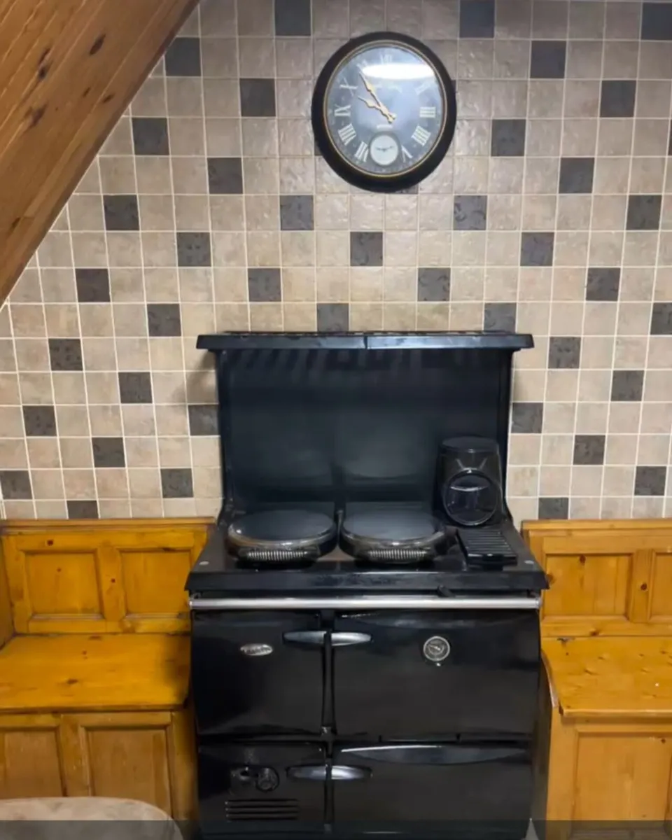 Stanley Donard Cooker - Image 1