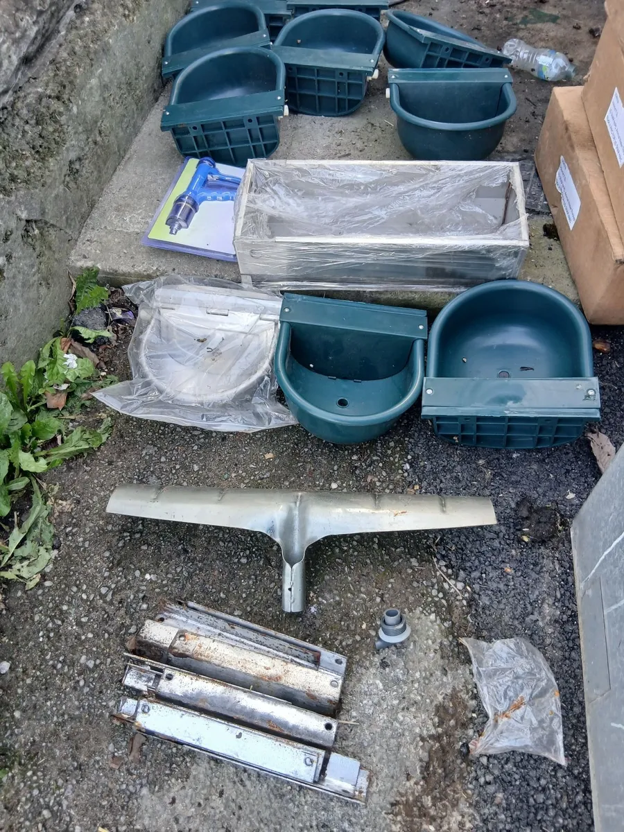 Water  trough all new all go together priced - Image 3