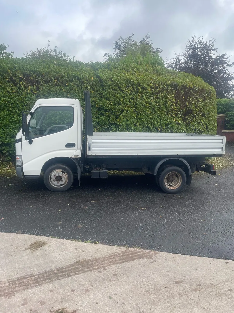 Toyota Dyna - Image 2