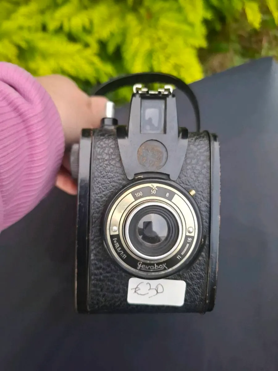 Gevabox vintage camera postage possible - Image 2