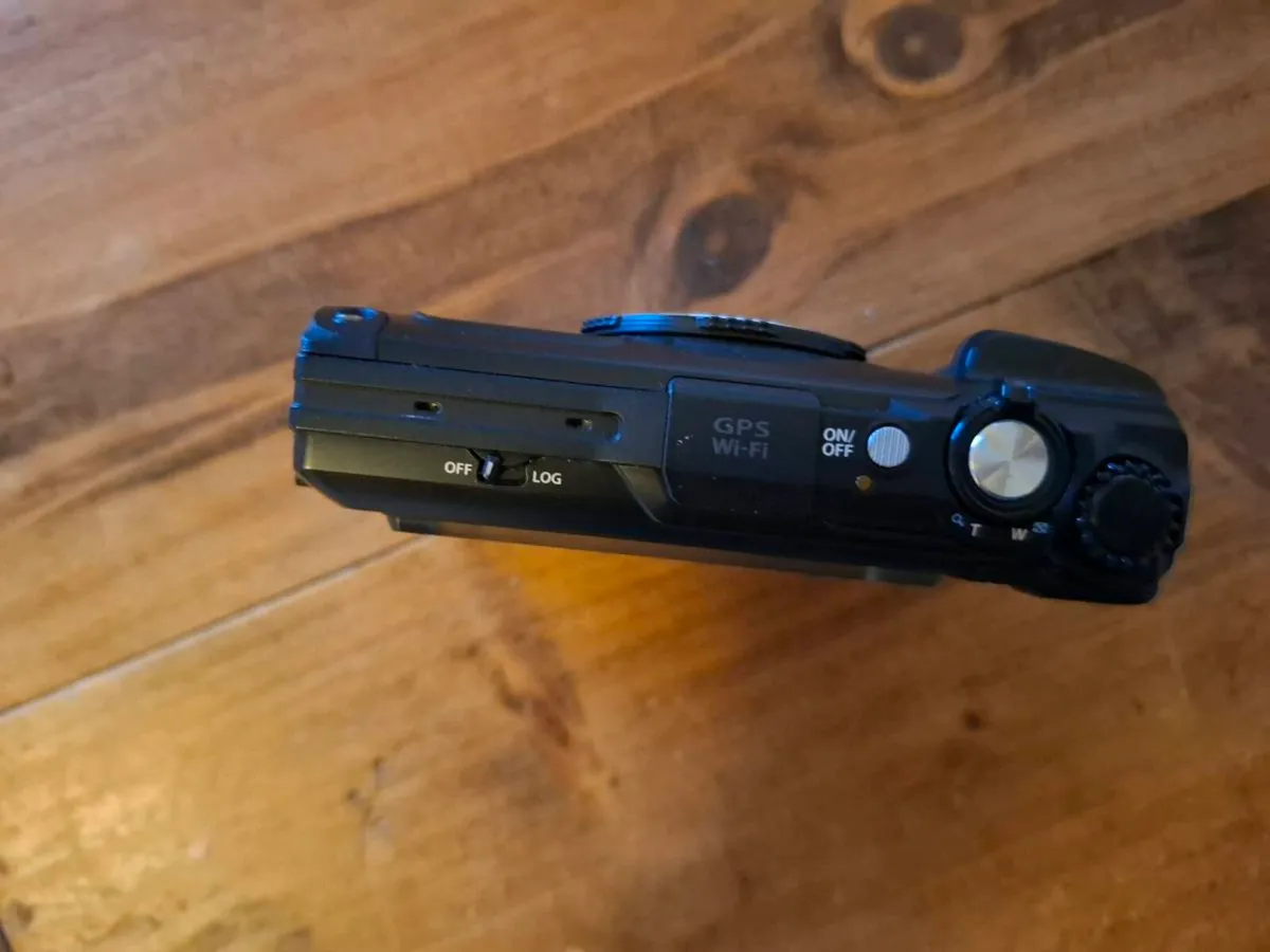 TG-7 Om system Underwater Camera - Image 4