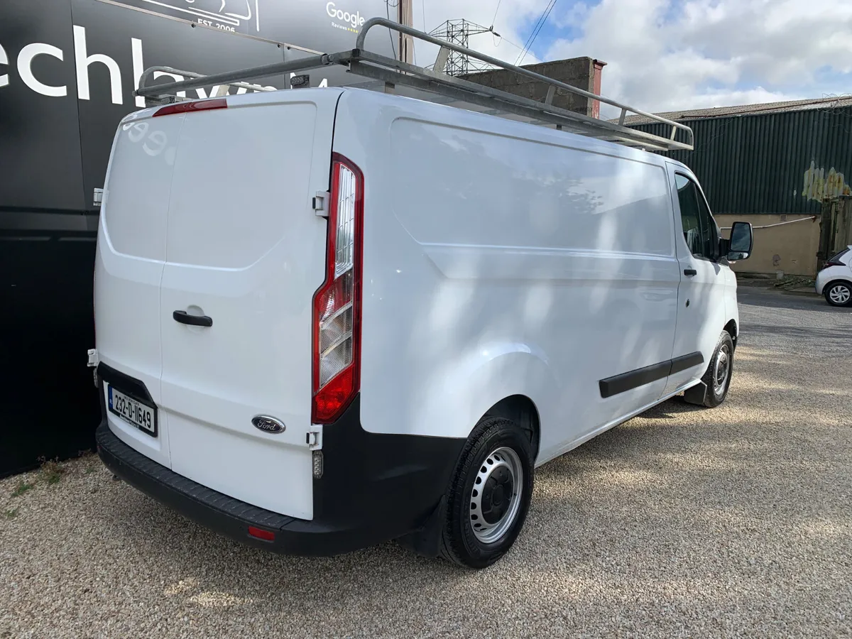 Custom 2.0TDCI LWB 300 // CVRT 07/27 // LOW MILES - Image 4