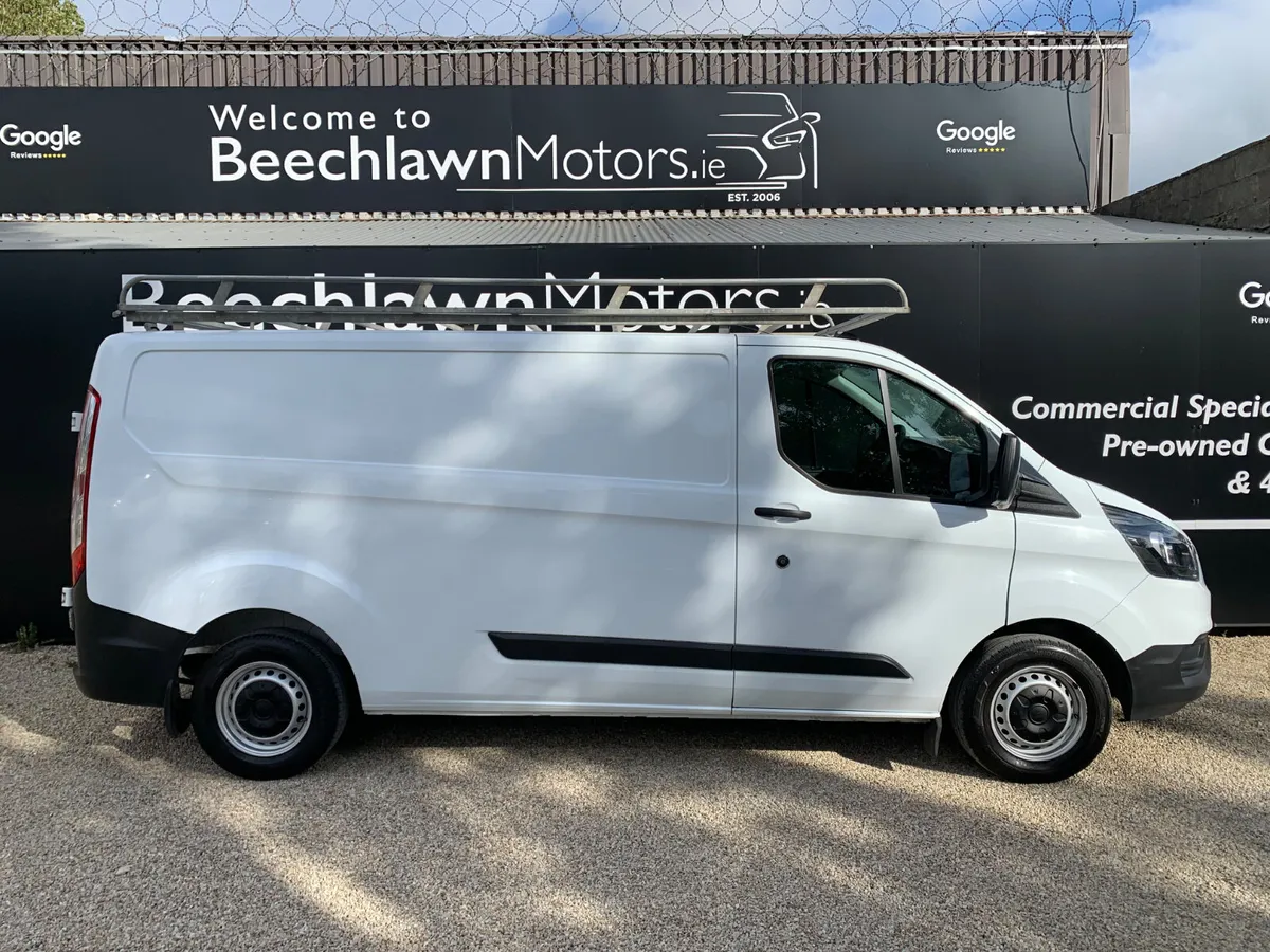 Custom 2.0TDCI LWB 300 // CVRT 07/27 // LOW MILES - Image 3