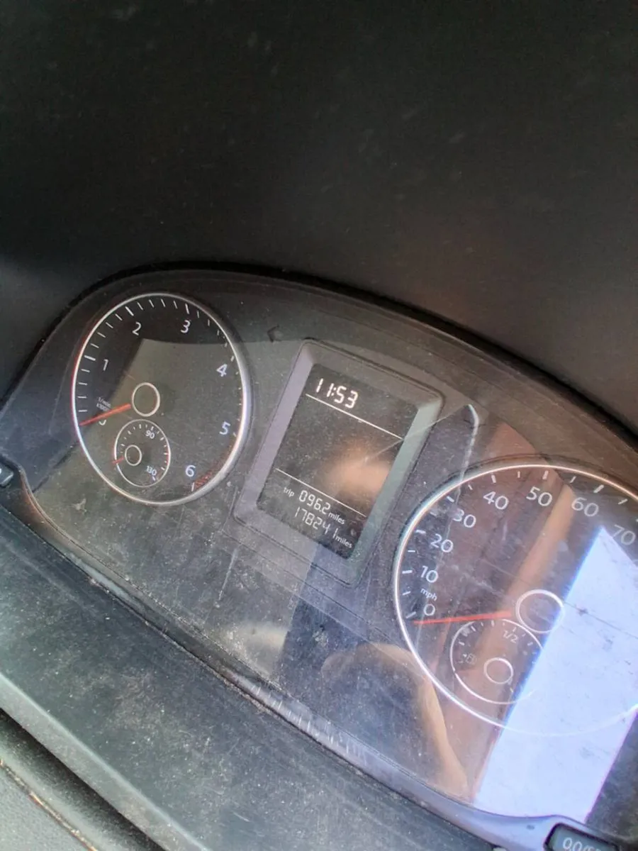 Vw caddy - Image 2