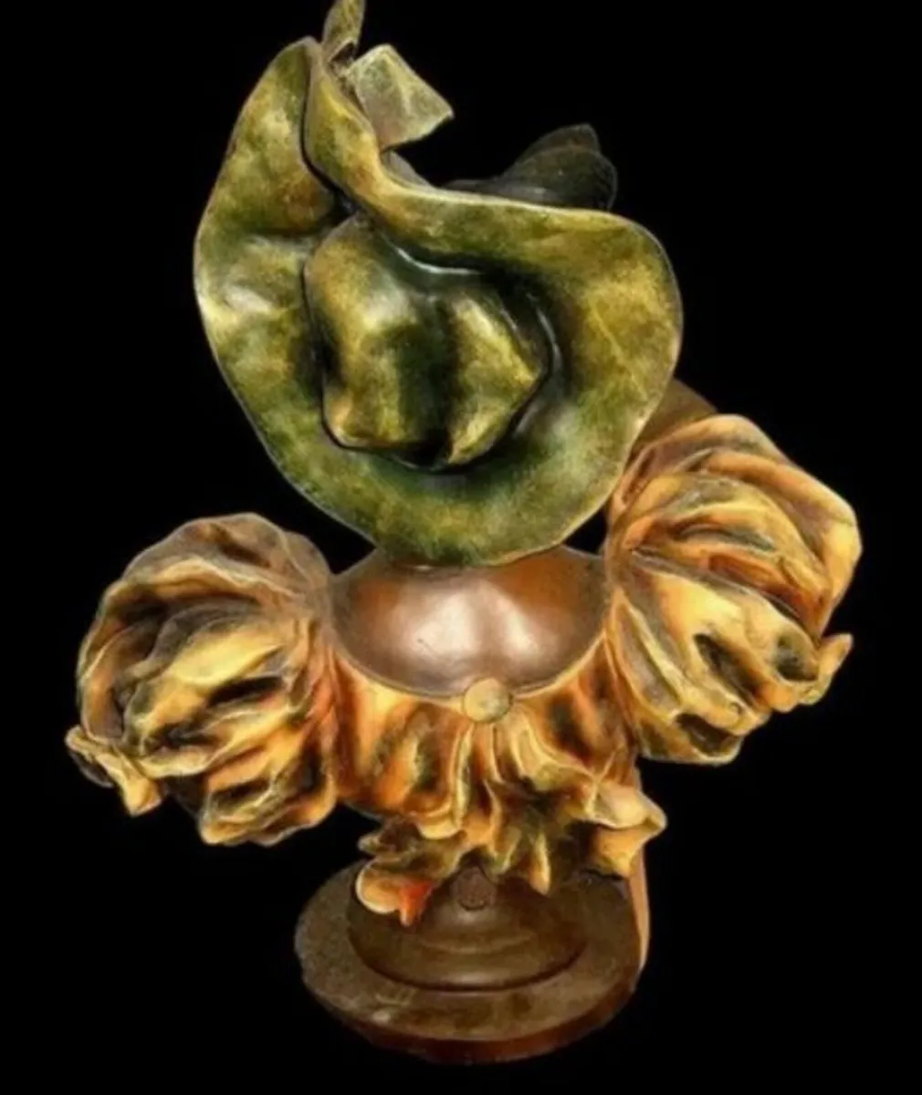 Substantial Vintage Bust 'Libellule' - Image 3
