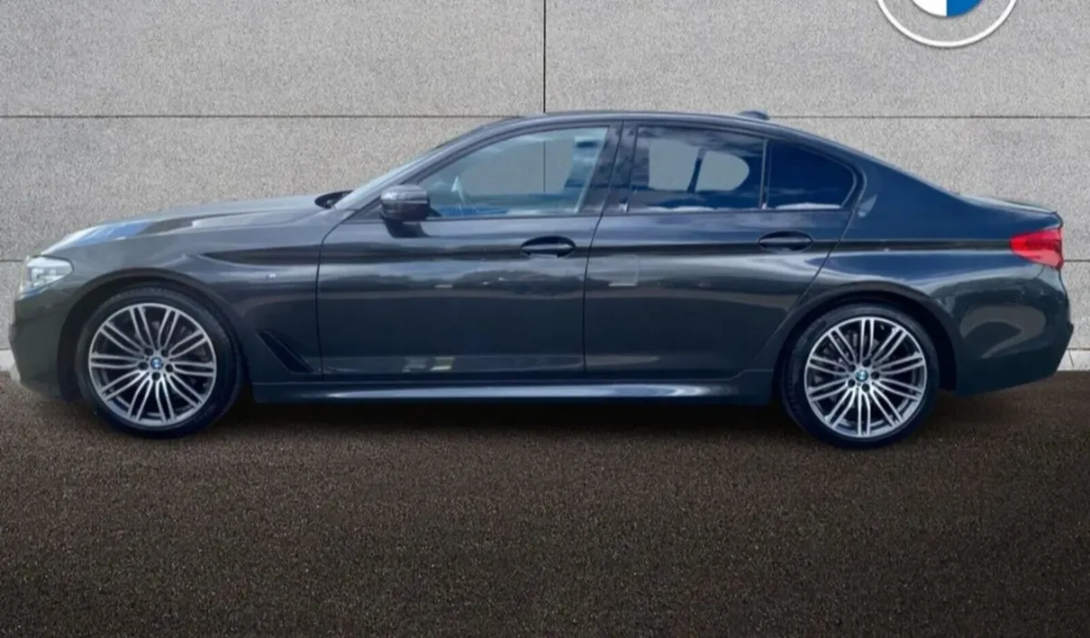 BMW 5 Wheels 19 - Image 1