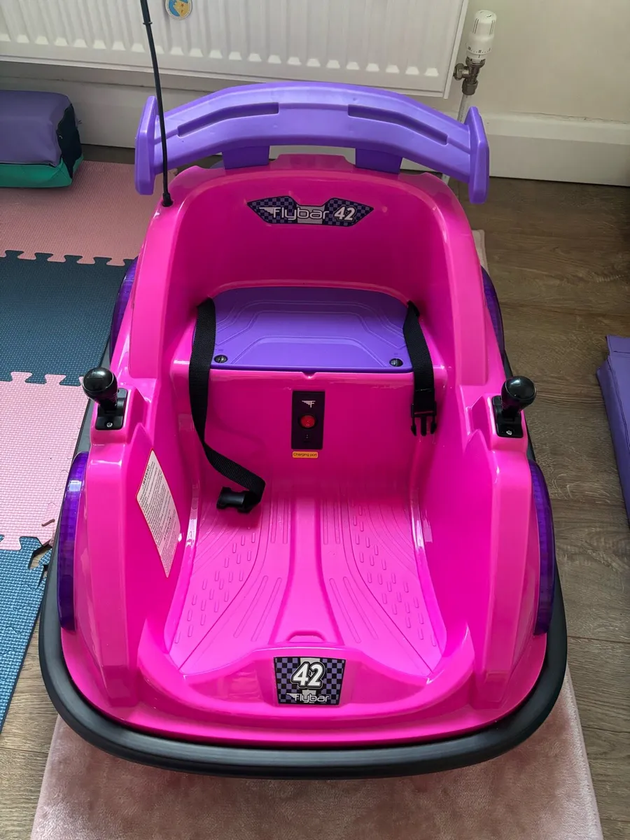 Flybar Racer Electric Bumper Car - Image 1