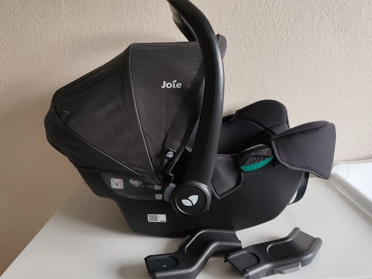 Joie i-Snug 2 baby car seat - Image 3