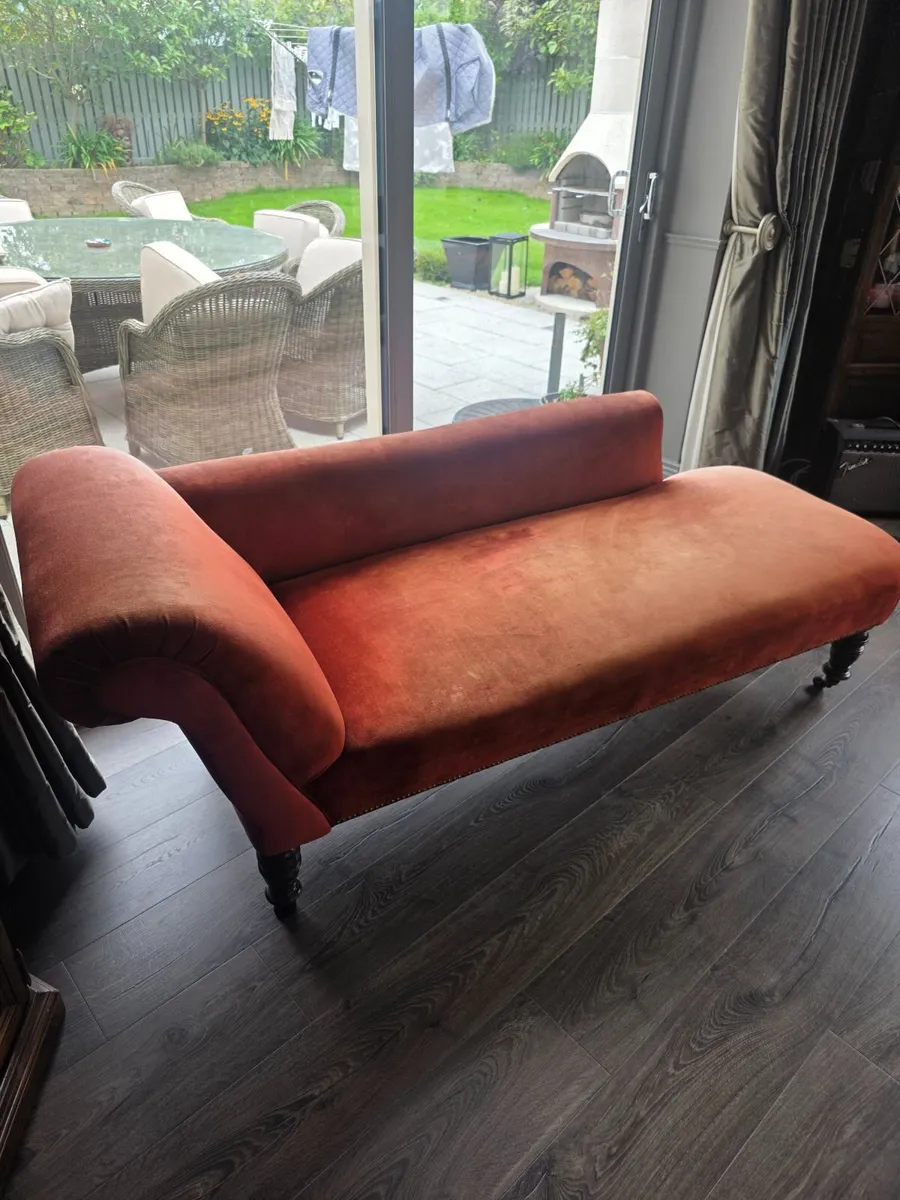 Vintage Burnt orange chaisse longue - Image 1