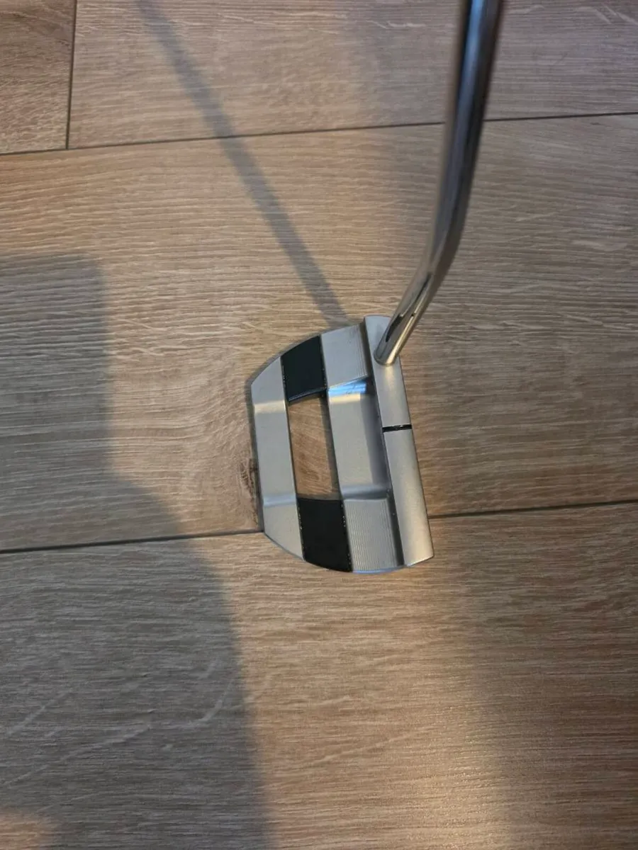 SCOTTY CAMERON FASTBACK STUDIO STYLE 34" - Image 2