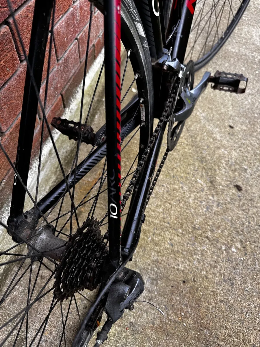 Kelly’s ARC 10 road bike - Image 2
