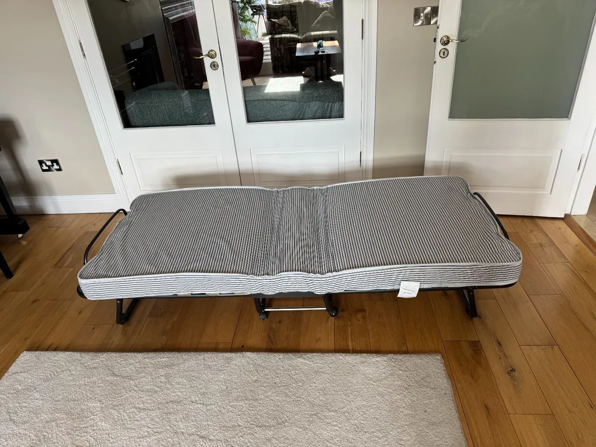 Fold-up bed - Image 3