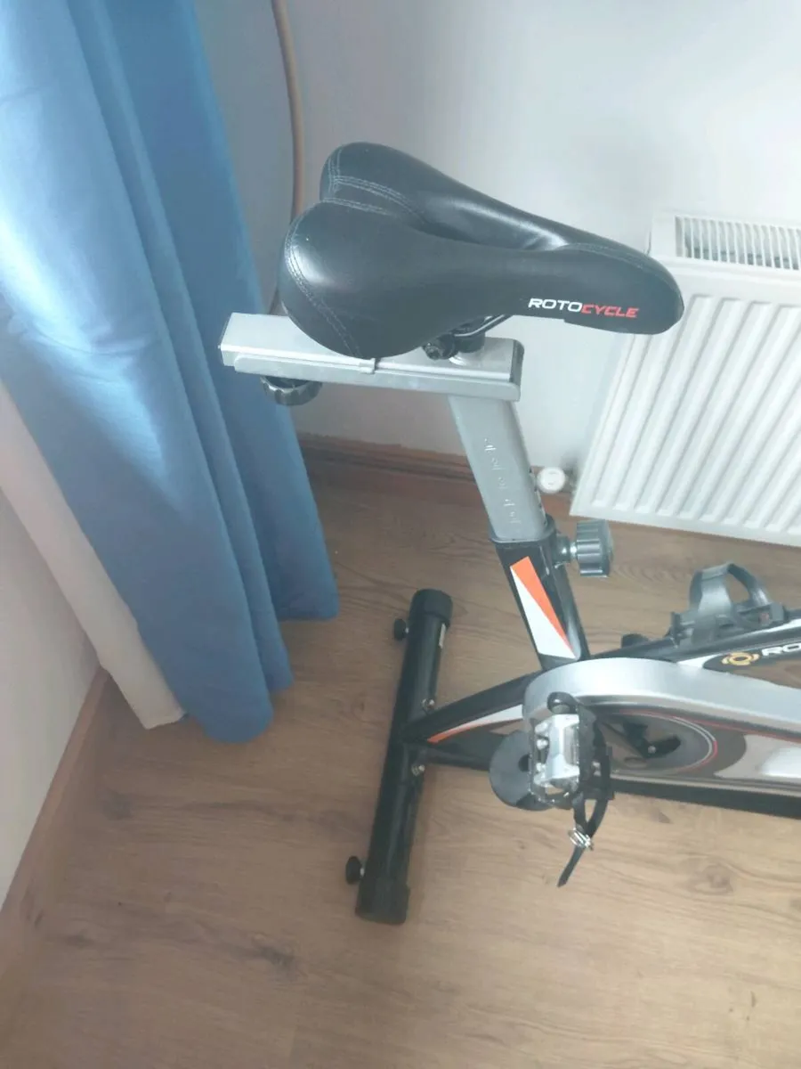 Excerise bike - Image 2