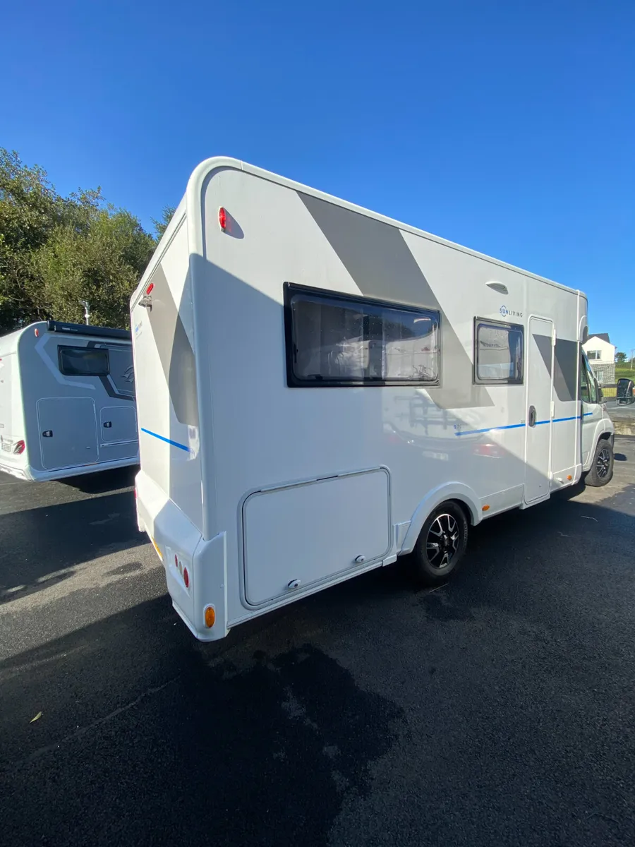 2022 ADRIA SUN LIVING S70DF - Image 4