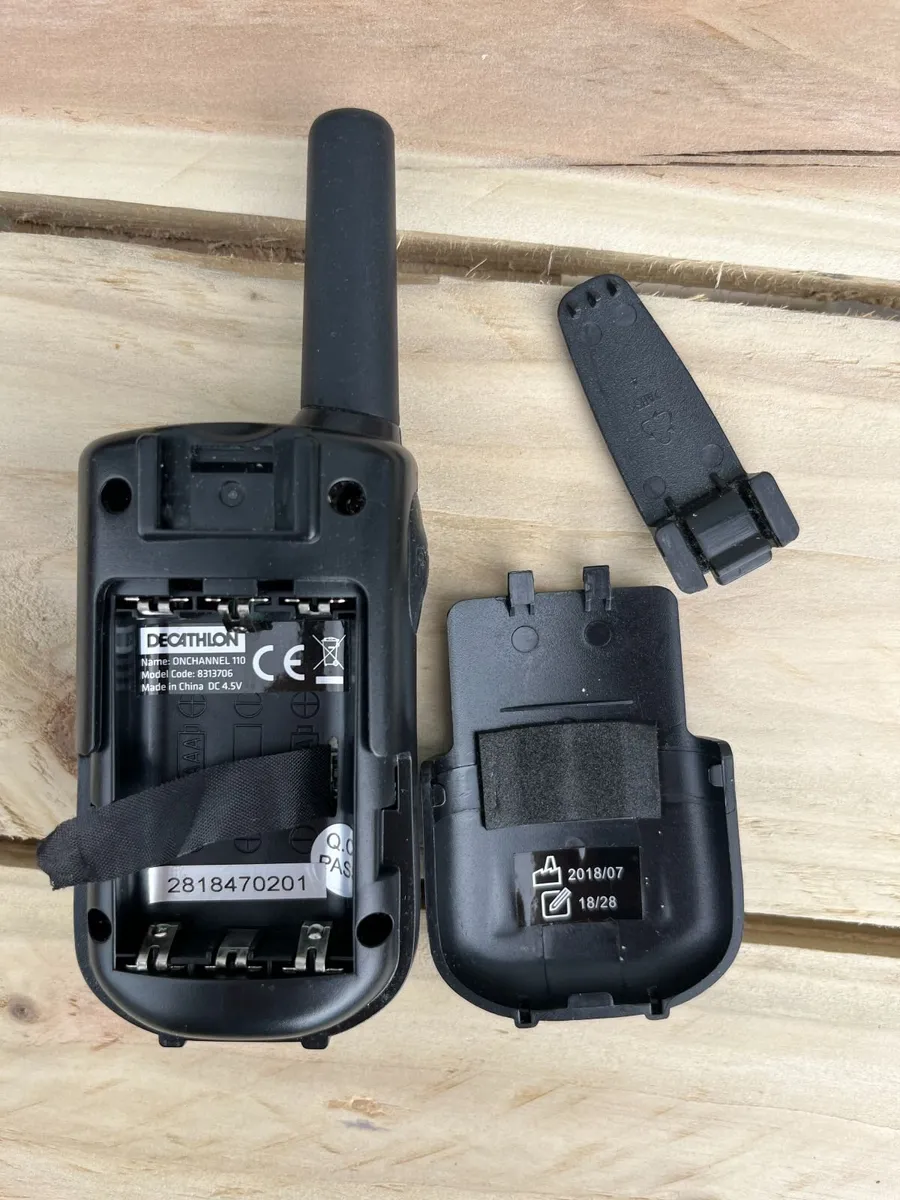 Decathlon ONchannel 110 Walkie Talkies - Image 2