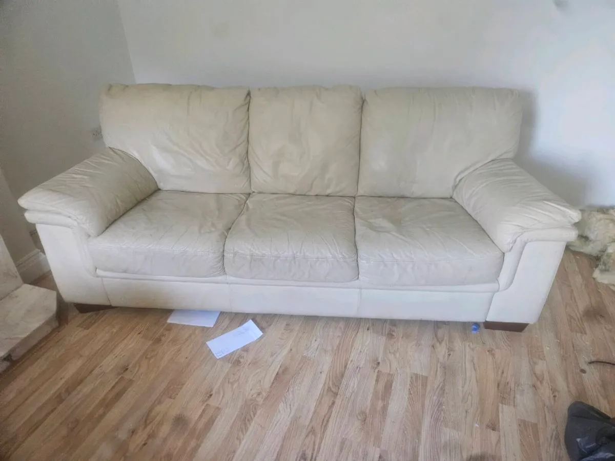 Leather sofa 3 & 2 - Image 1