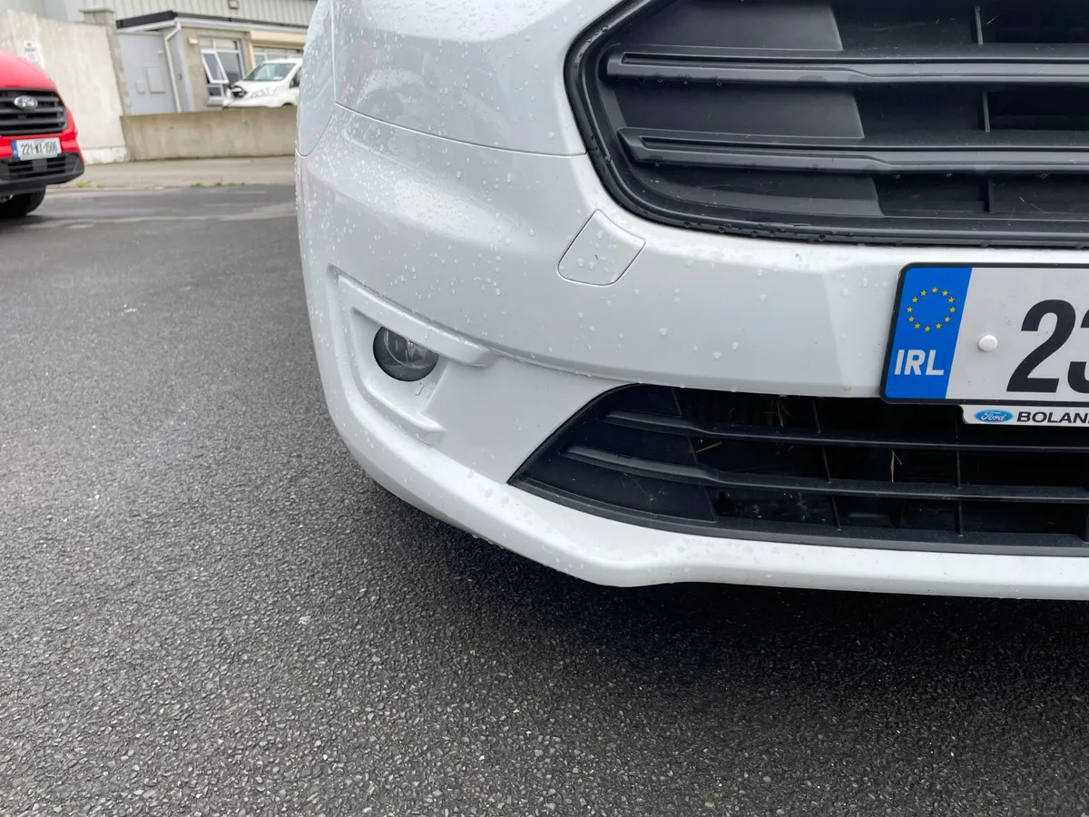Ford Transit Connect 2023 - Image 4
