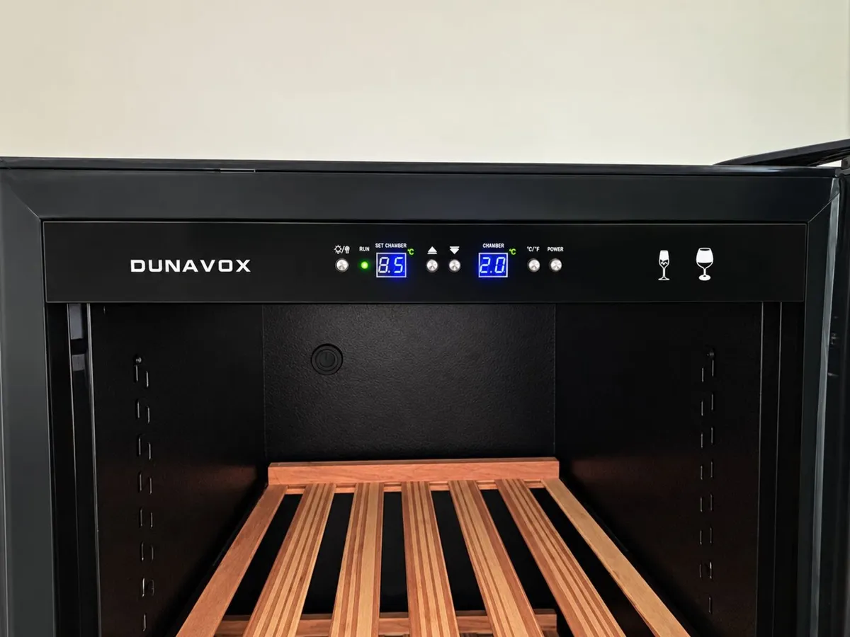 Wine fridge - Image 3
