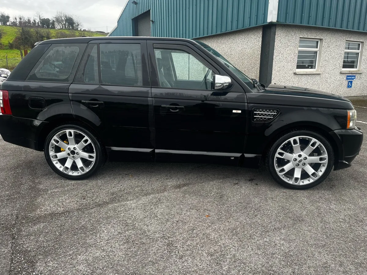 Looking for 06-2012 Range Rover sport