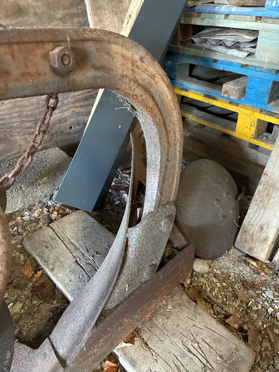 2 Board Ferguson Plough - Image 4