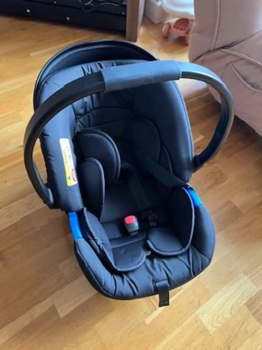 Joie Baby Infant Car Seat (Belt-fitted) - Image 1