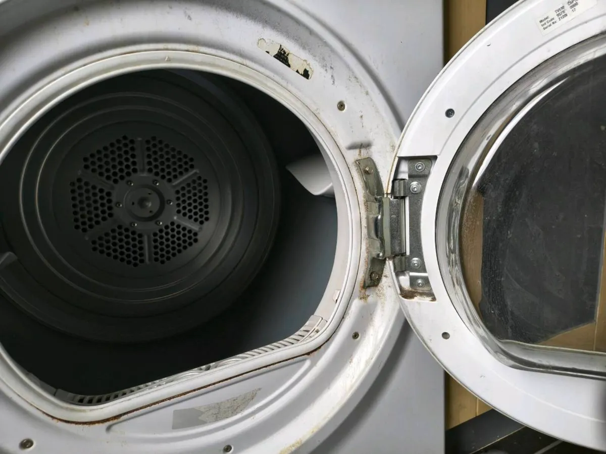 Whirlpool Tumble dryer good condition - Image 1