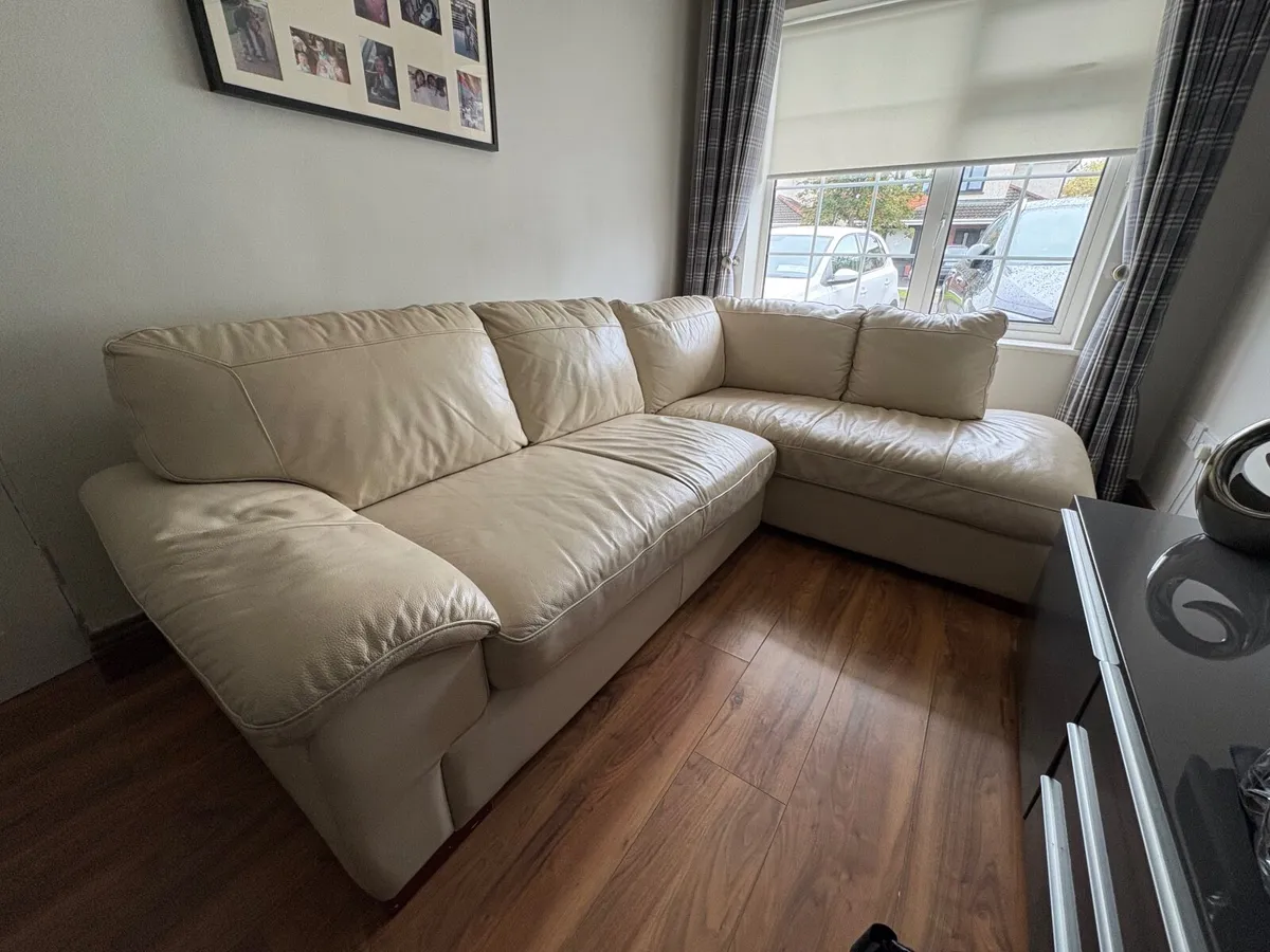 Cream leather left hand corner Sofa - Image 2