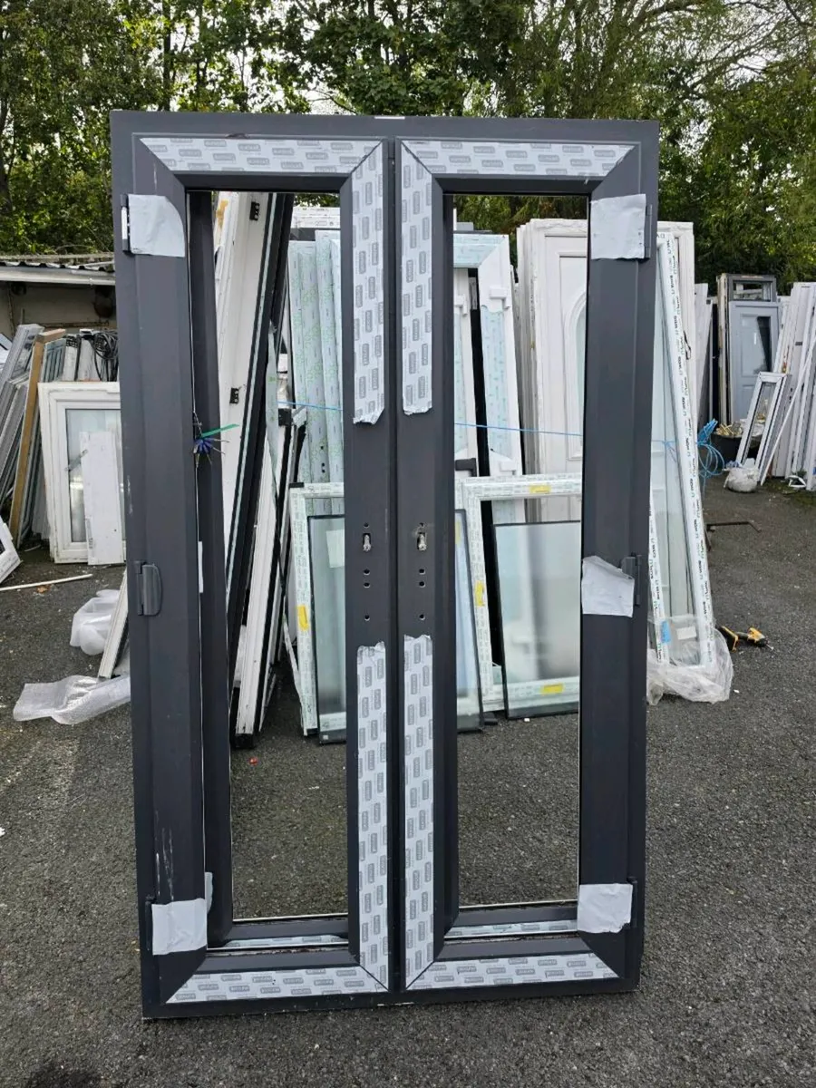 Toms pvc doors D22PP30 - Image 1