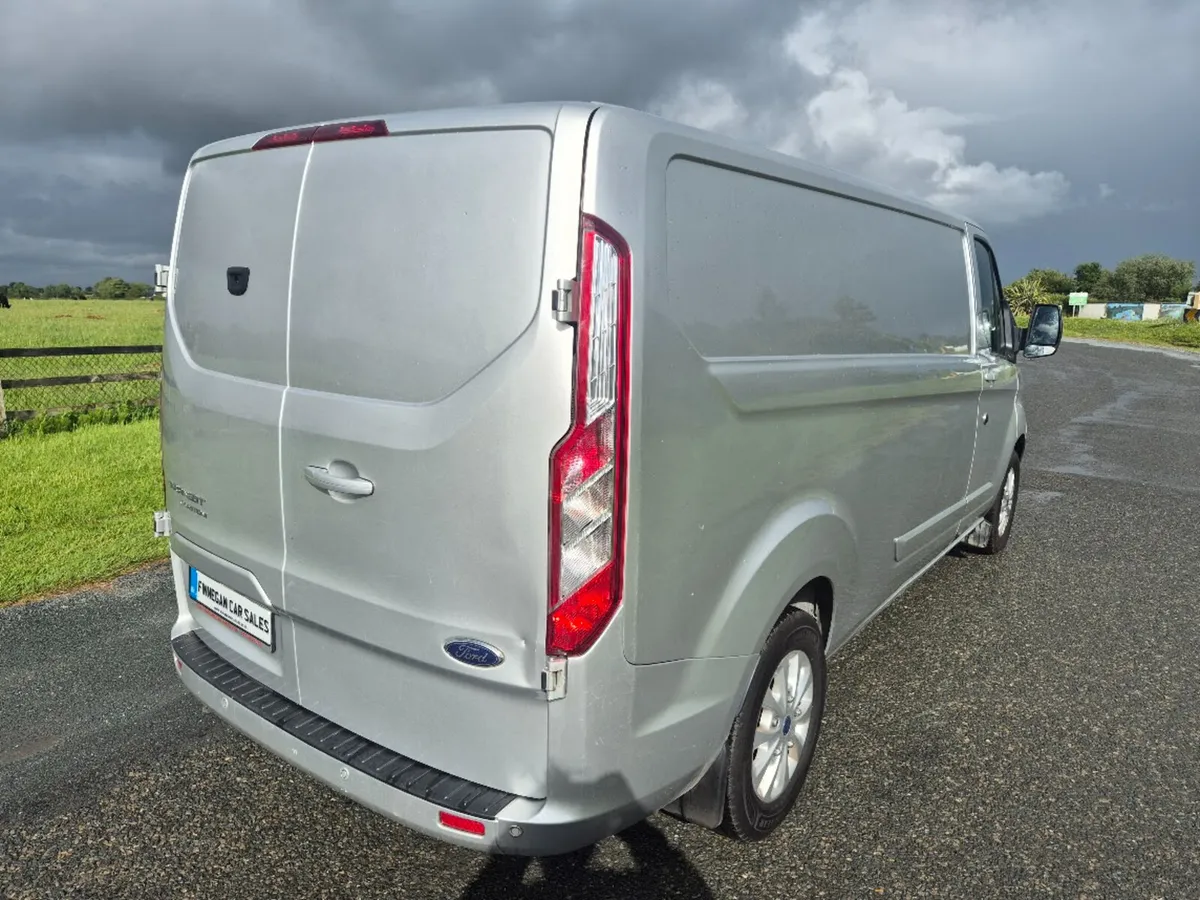 2023 Ford Transit Custom 300L LIMITED EDITION 2.0L - Image 4