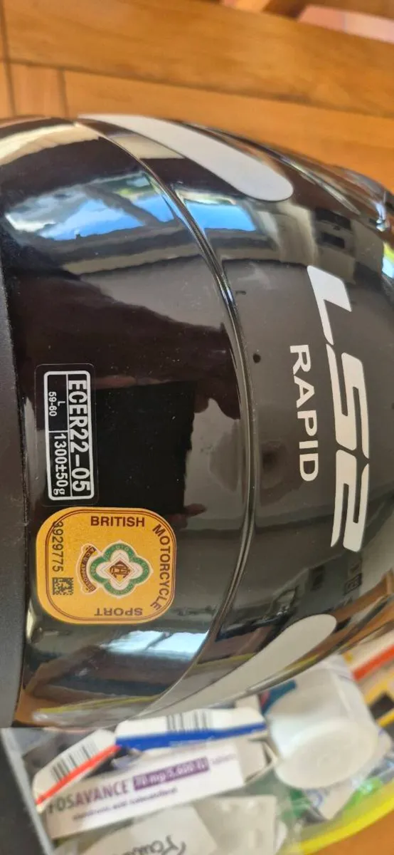 Helmet - Image 4