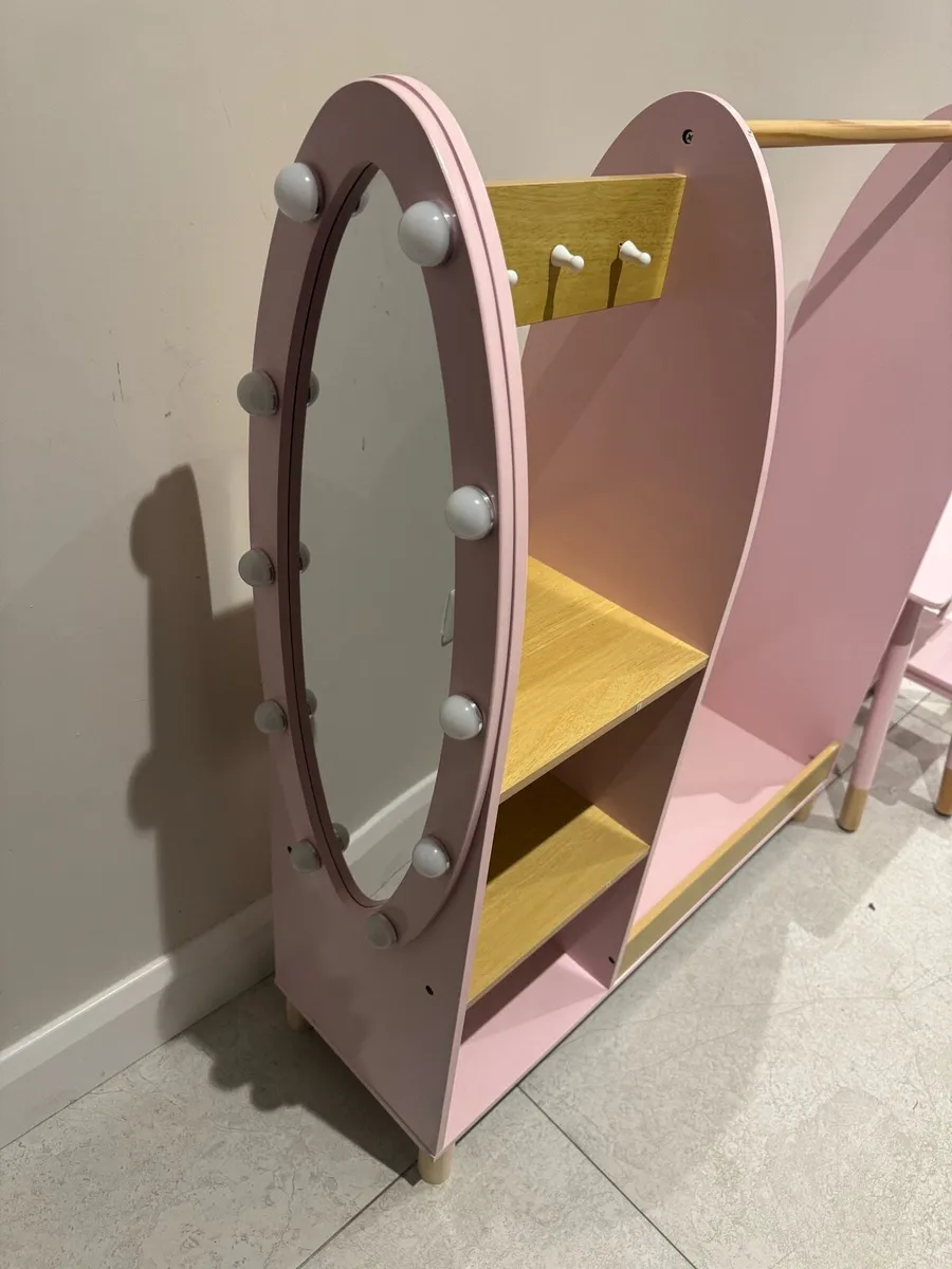 Kids Costume Rail and vanity desk - Image 4