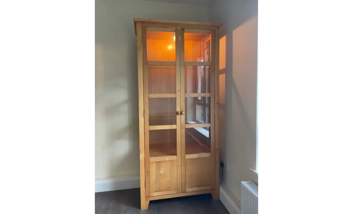 Glass cabinet with light - Image 1