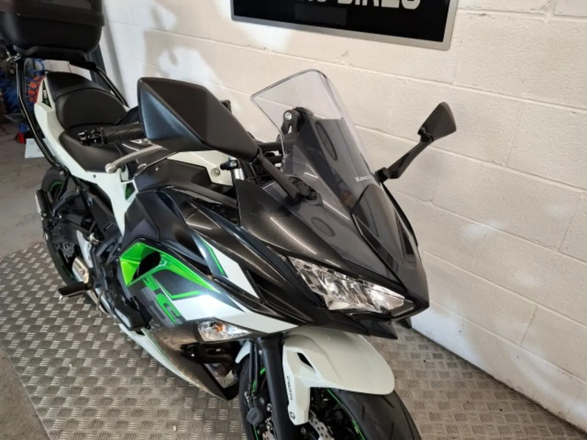 Kawasaki Ninja 650 2022 - Image 4