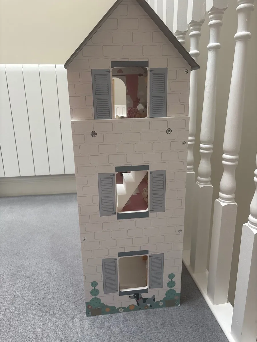 Dolls house - Image 2